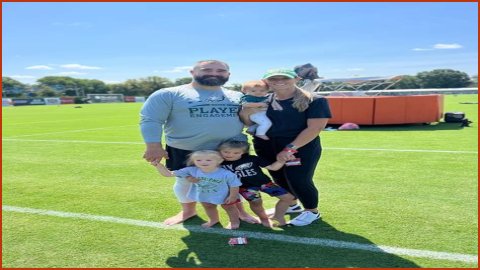 Jason Kelce's Political Views: A Comprehensive Exploration